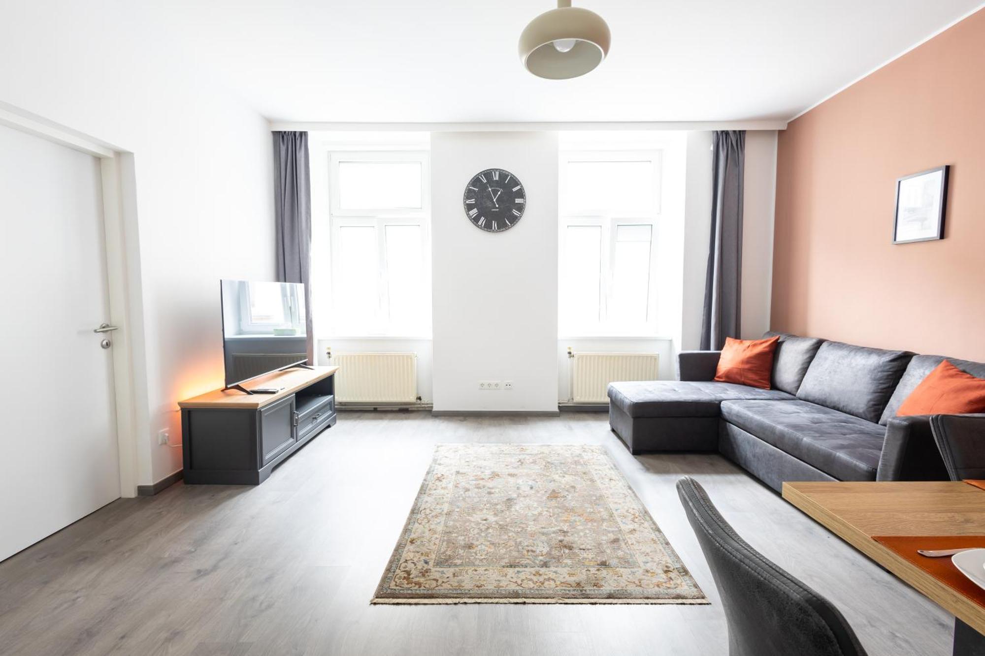 Enjoy Apartments, Quiet Street, With Two Bedrooms Sleeps 6 Ac Wien